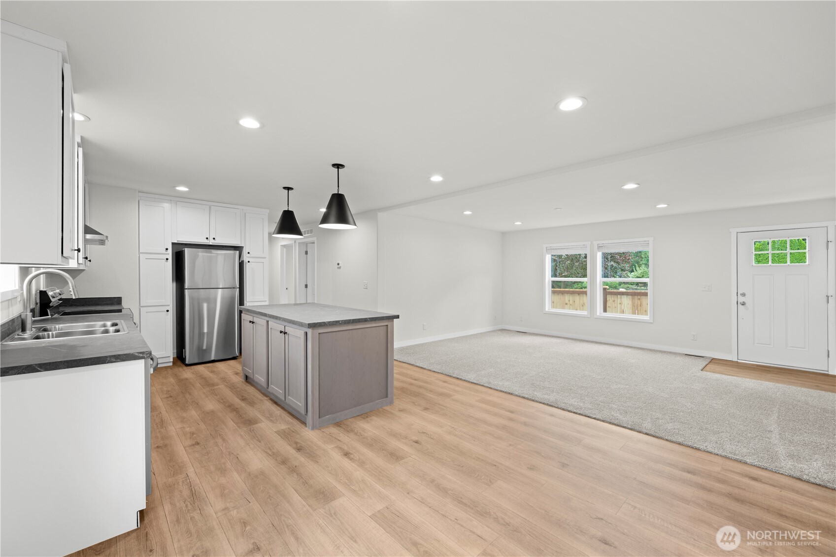 1911 147th Street Property Photo 7