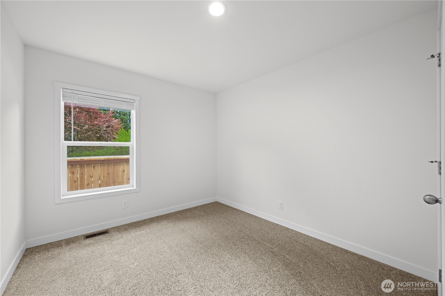 1911 147th Street Property Photo 22