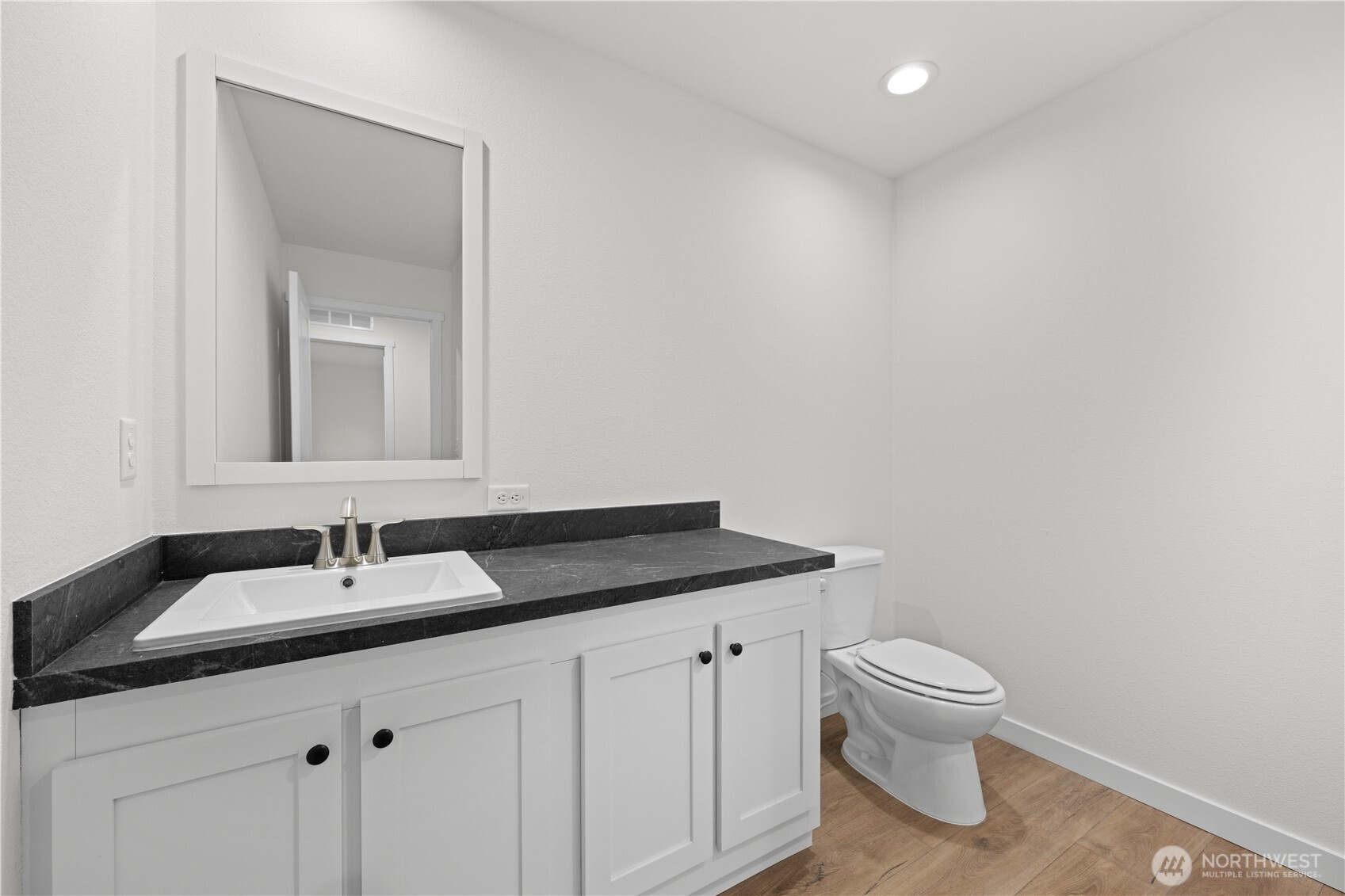 1911 147th Street Property Photo 23