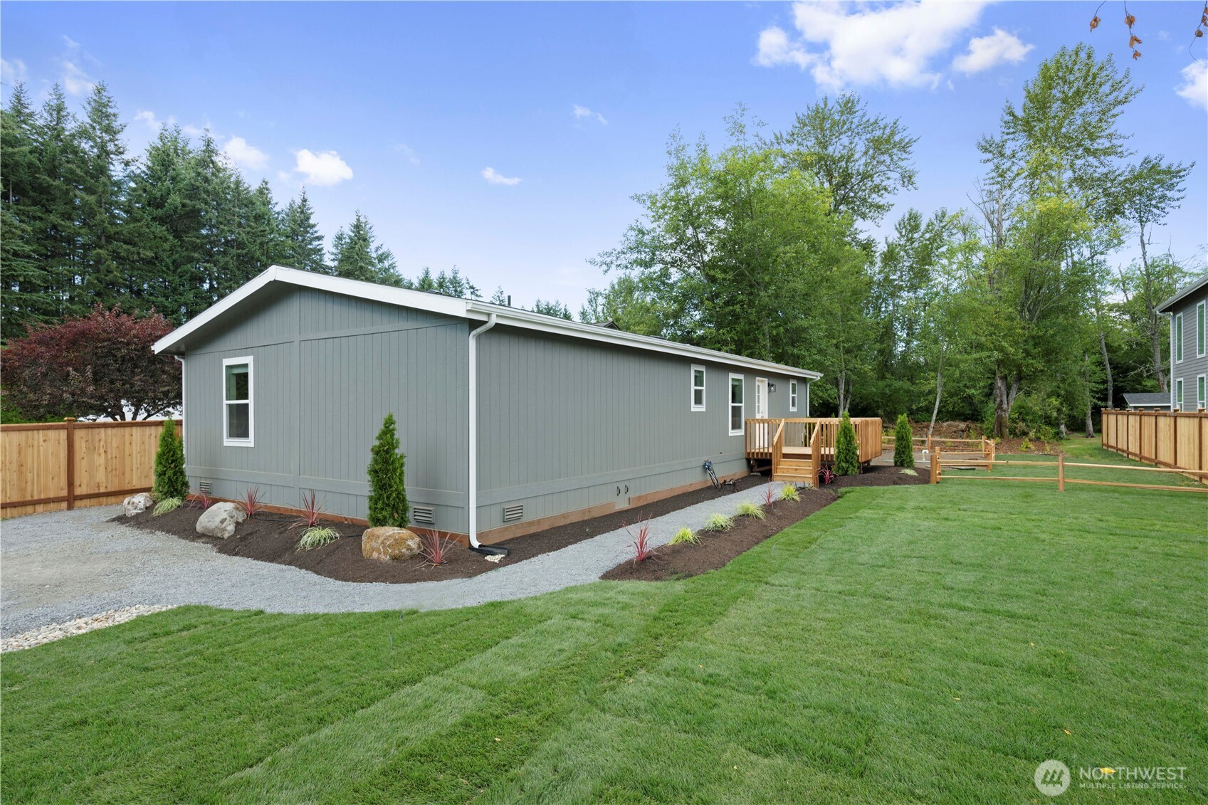 1911 147th Street Property Photo 28