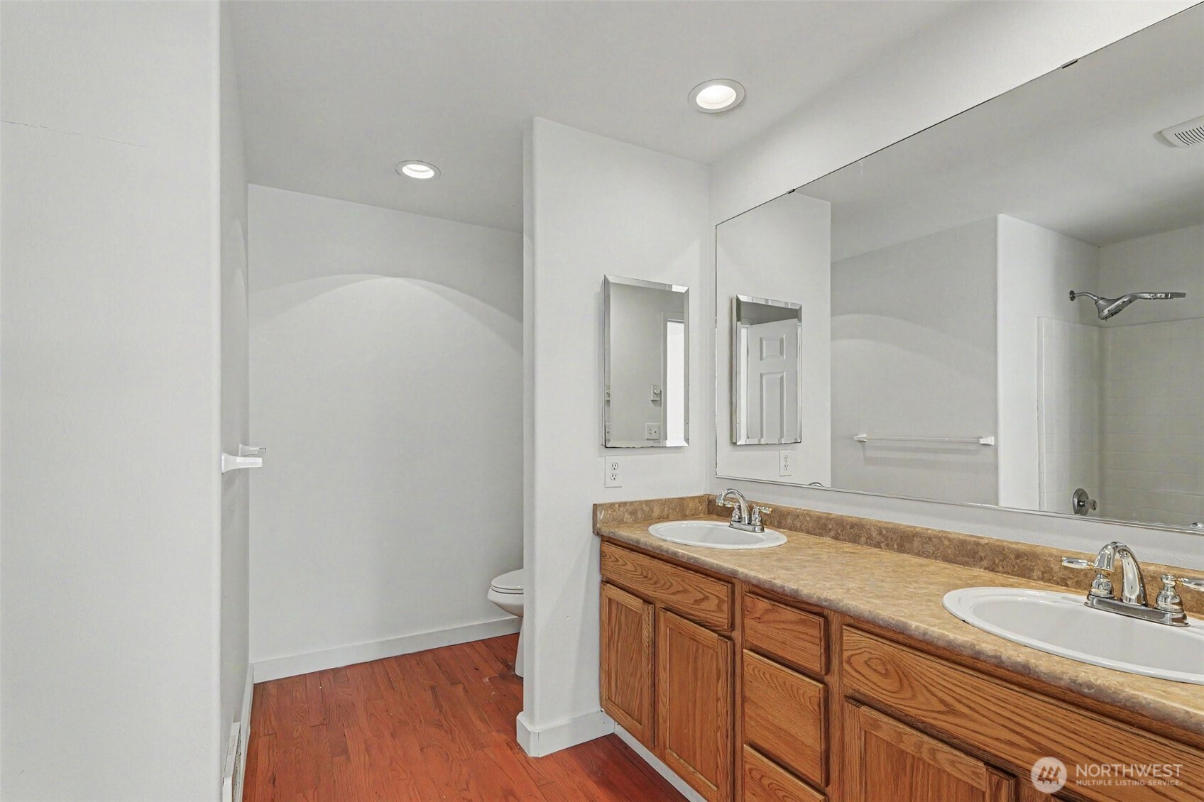 364 Melissa Street Property Photo 12