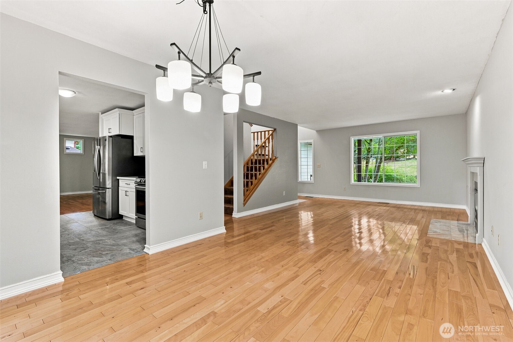 1838 52nd Way Property Photo 8