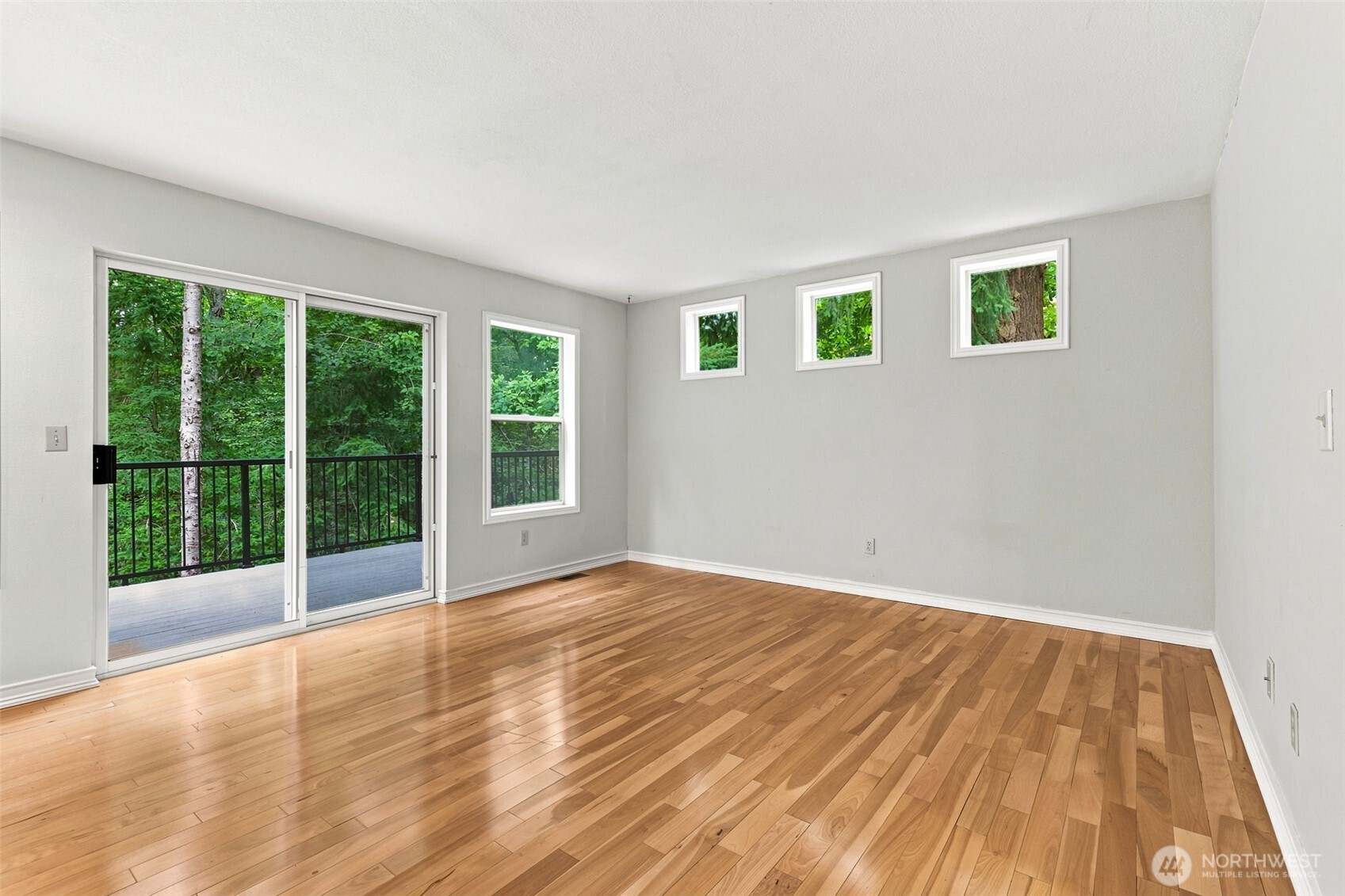 1838 52nd Way Property Photo 13
