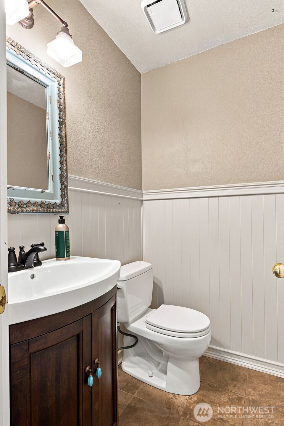 1838 52nd Way Property Photo 16