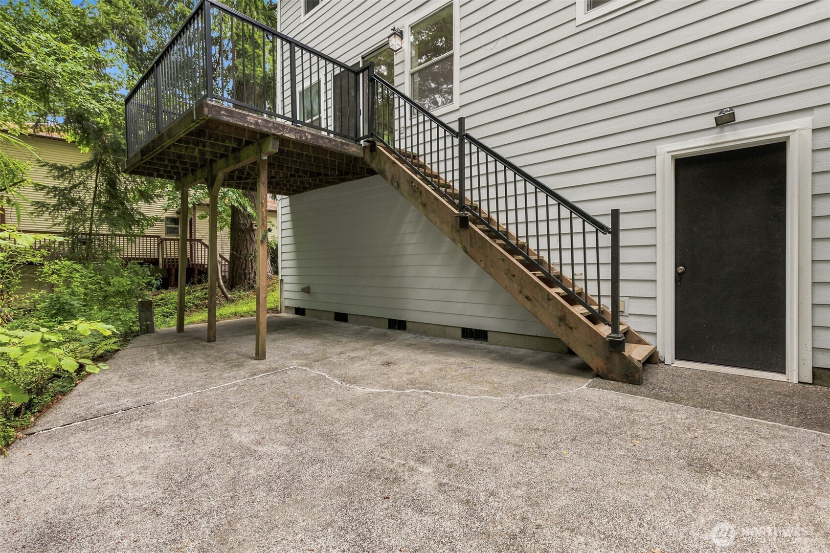 1838 52nd Way Property Photo 31