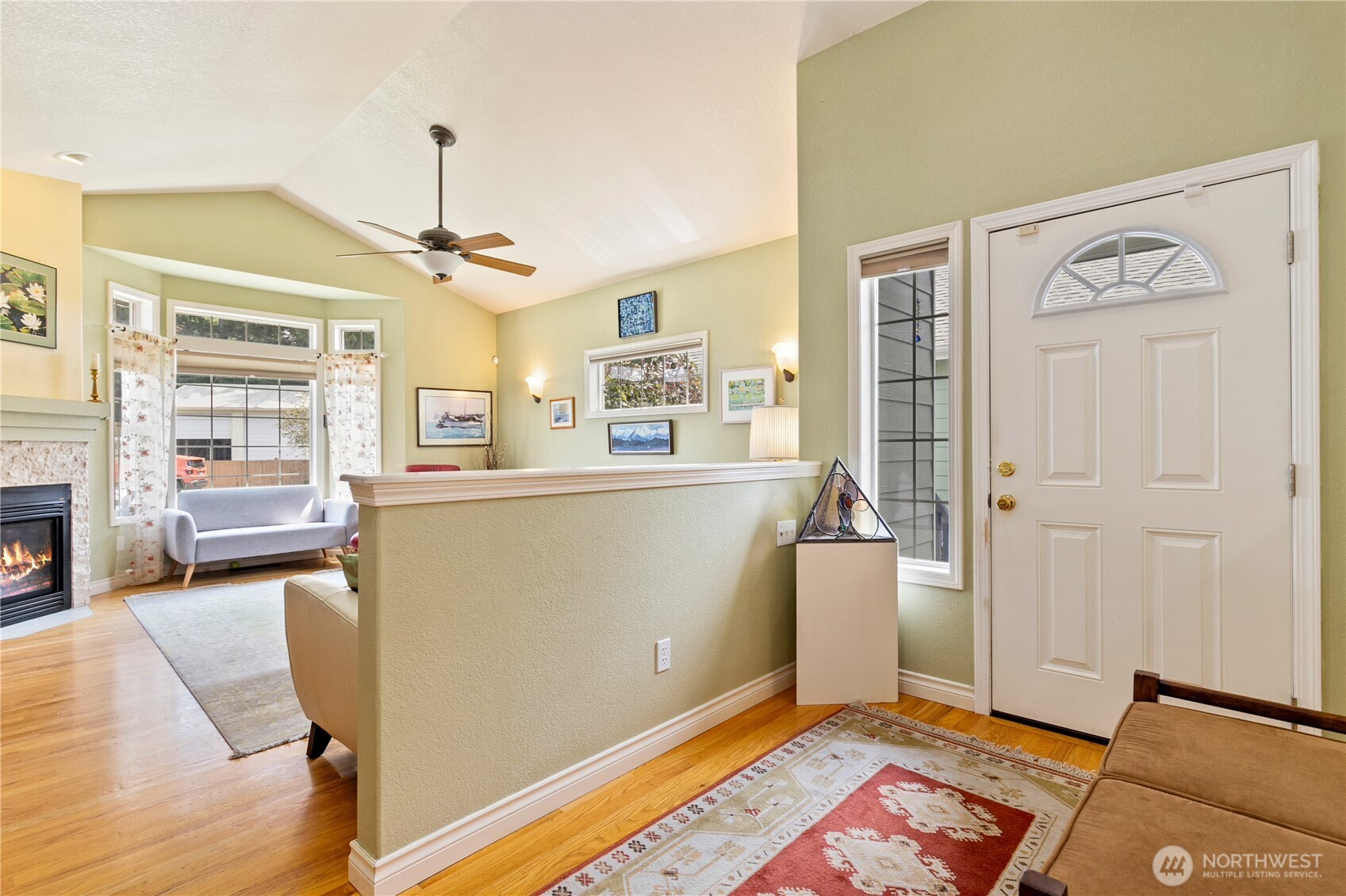 5531 Devonshire Street Property Photo 4