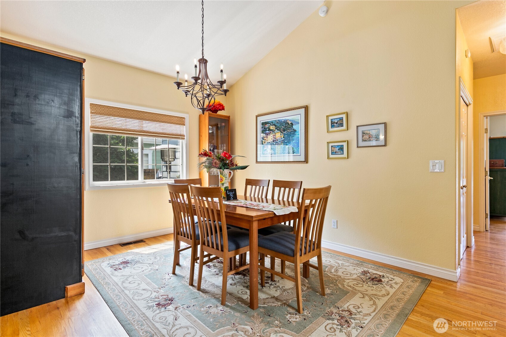 5531 Devonshire Street Property Photo 9