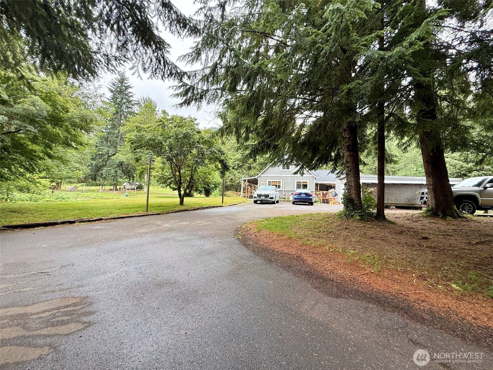 2453 State Route 7 Property Photo 5