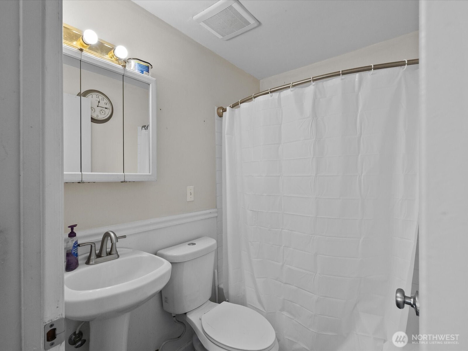 8730 13th St Ne Property Photo 19