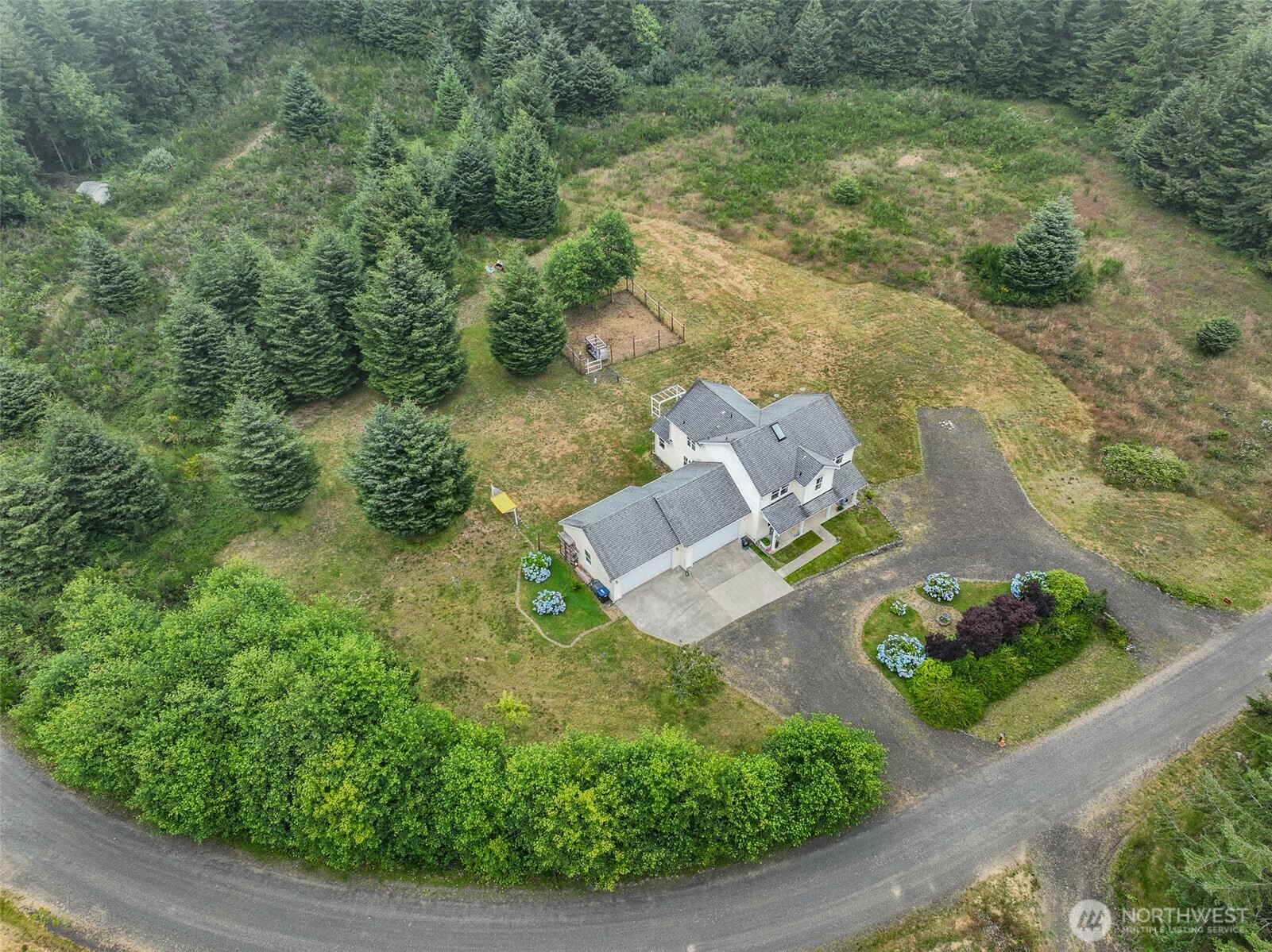 36 Daring Lane Property Photo 4