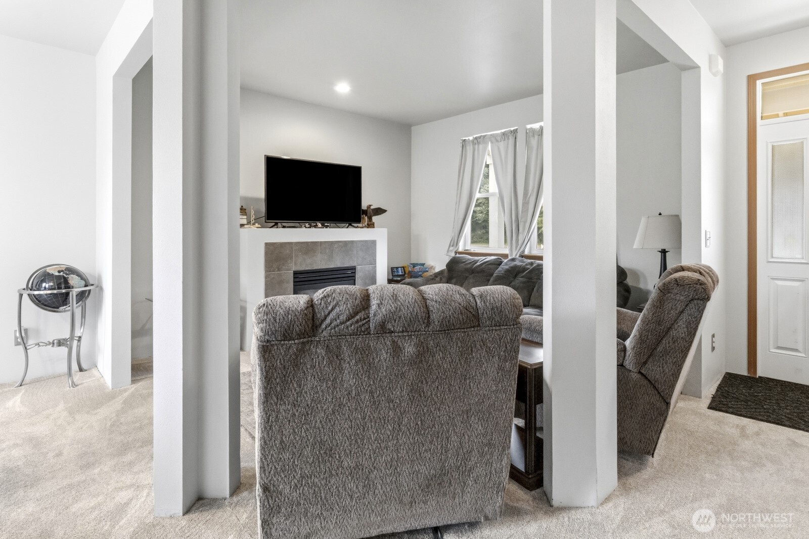 36 Daring Lane Property Photo 8
