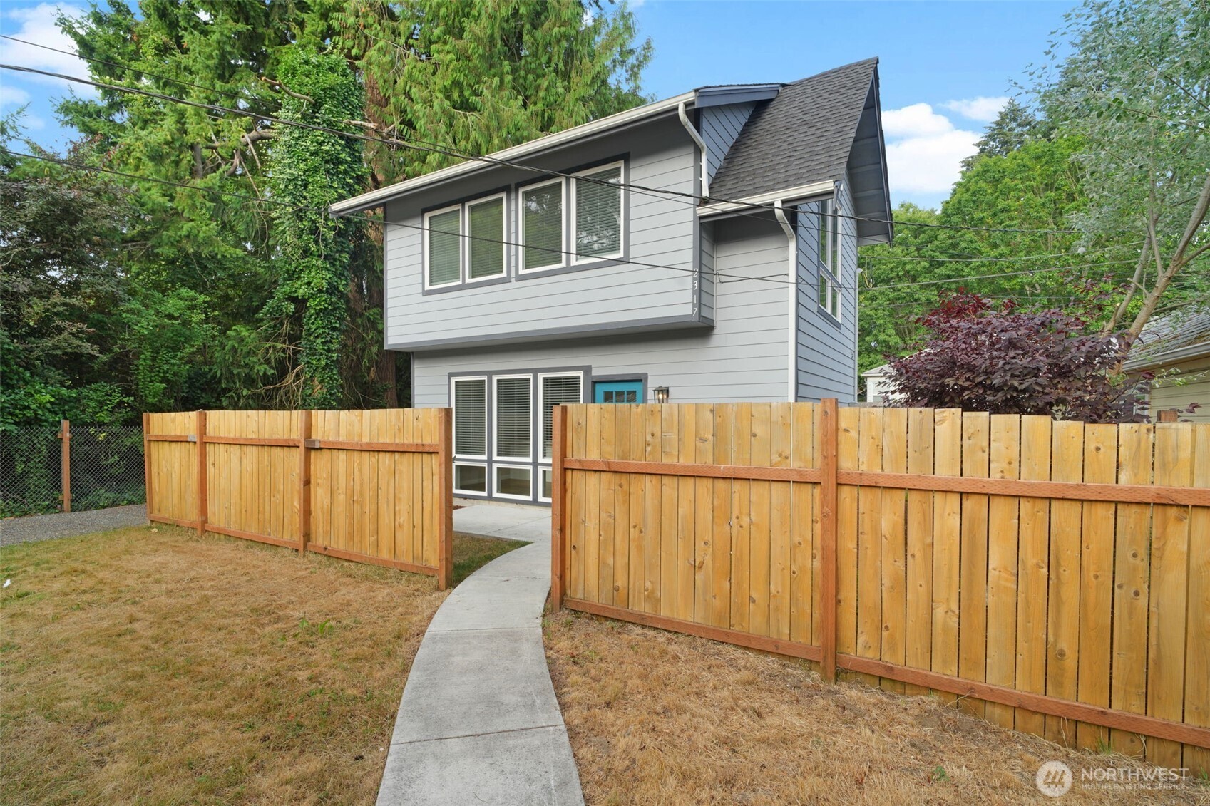2317 Washington Street Property Photo 1