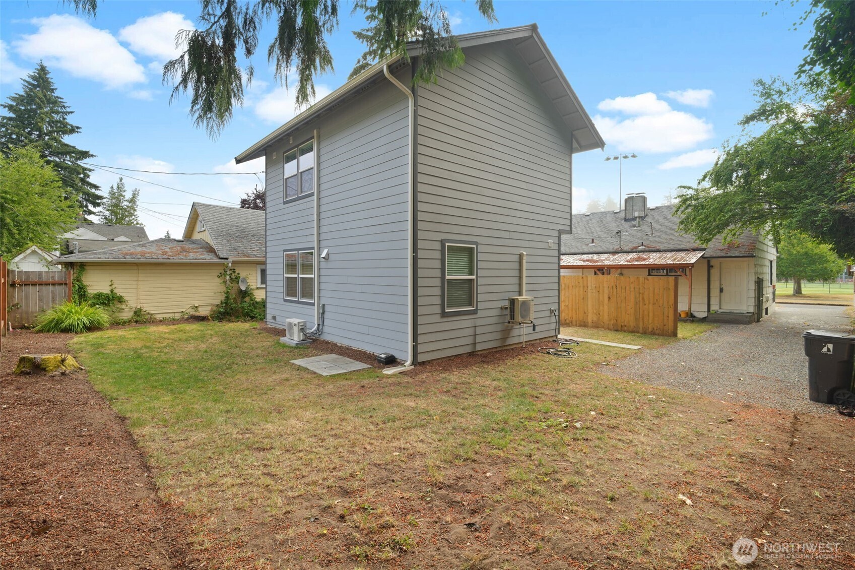 2317 Washington Street Property Photo 5