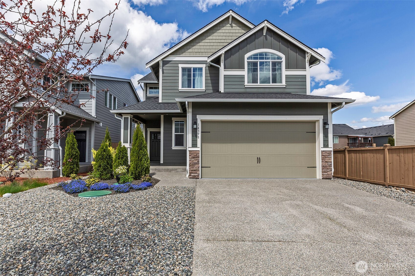 14398 99th Way Property Photo 1