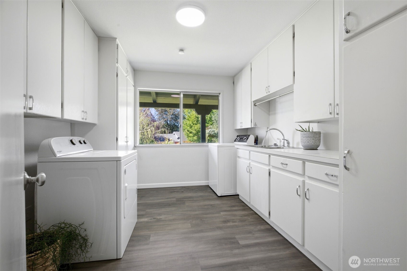4205 Barge Street Property Photo 20