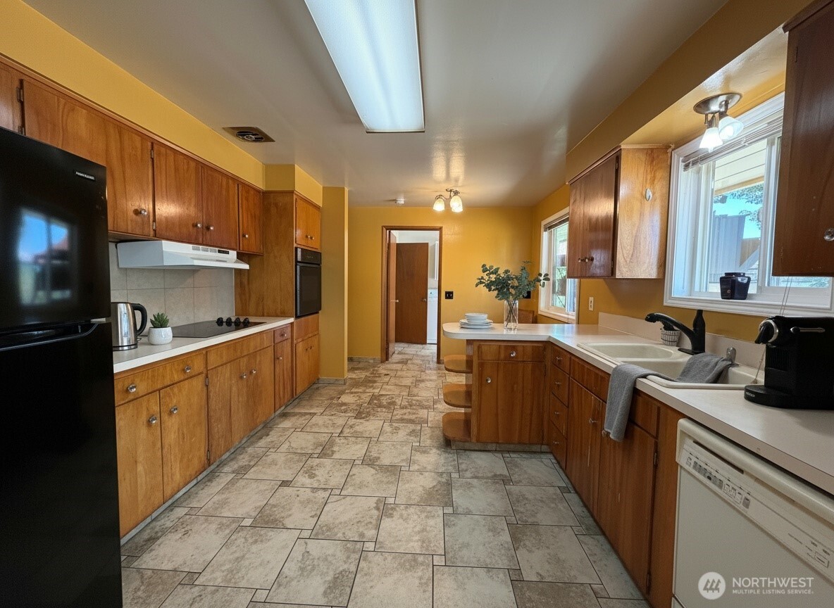 1225 21st Street Property Photo 4