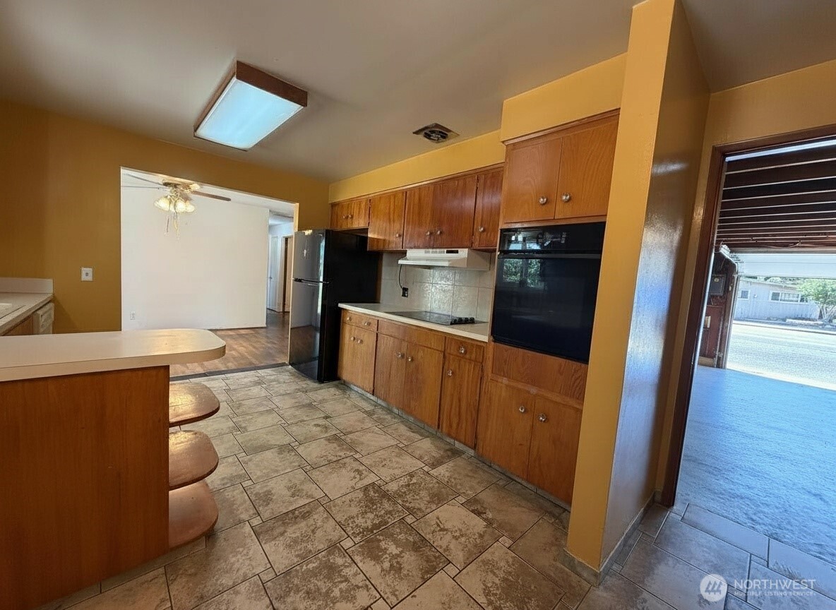 1225 21st Street Property Photo 5