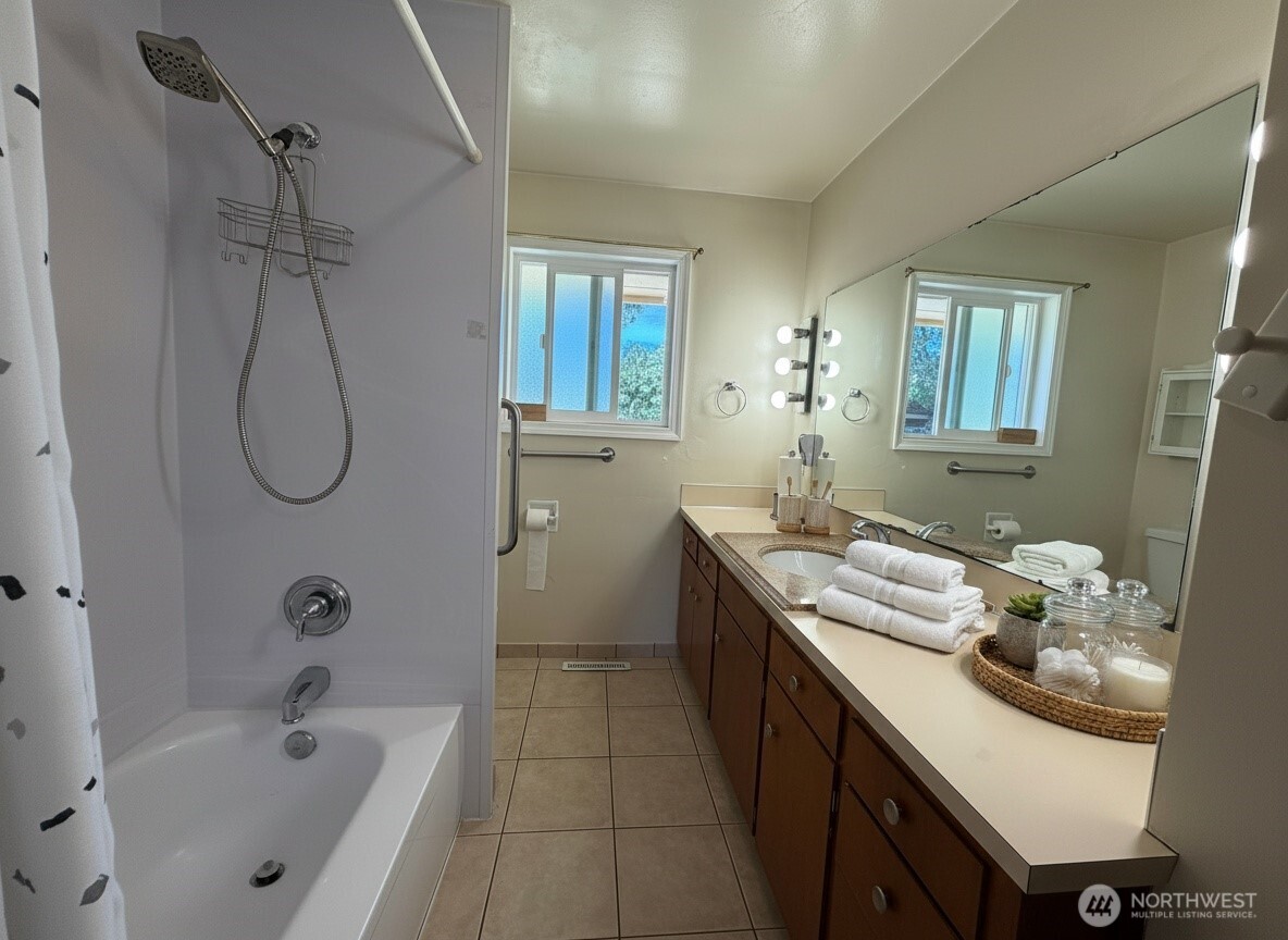 1225 21st Street Property Photo 11