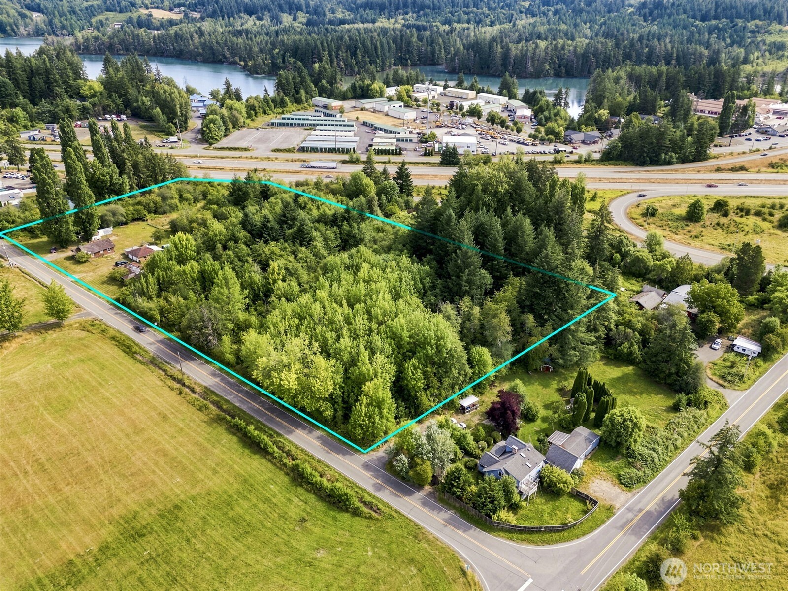 5544 Old Hwy 410 5542 Property Photo 1