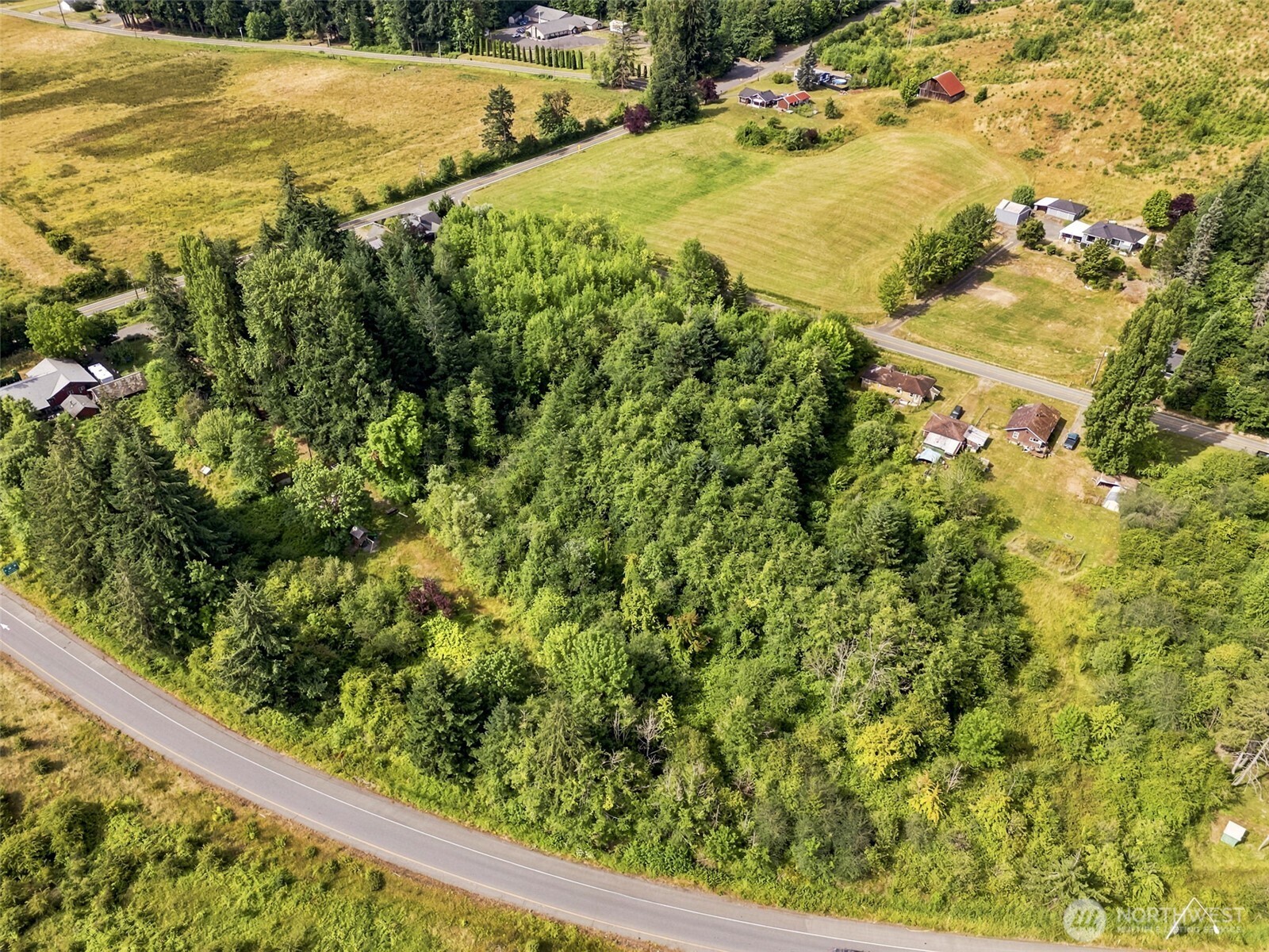 5544 Old Hwy 410 5542 Property Photo 14