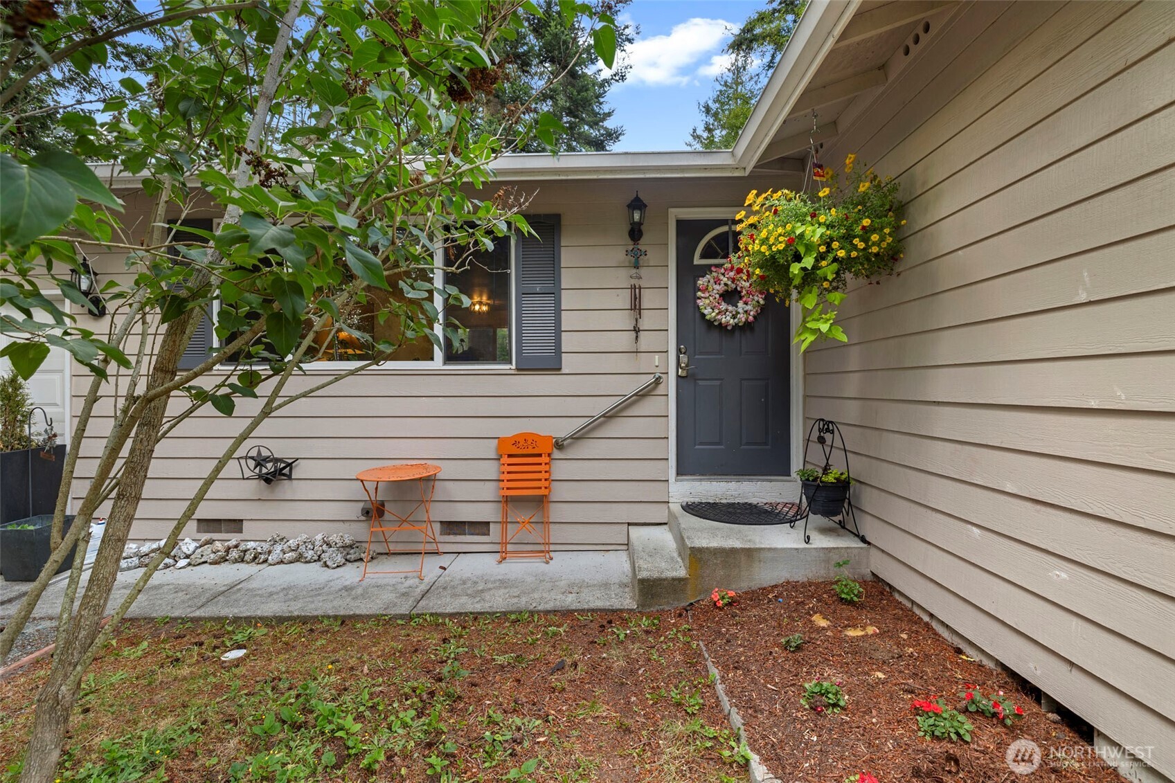 1251 Russell Drive Property Photo 5