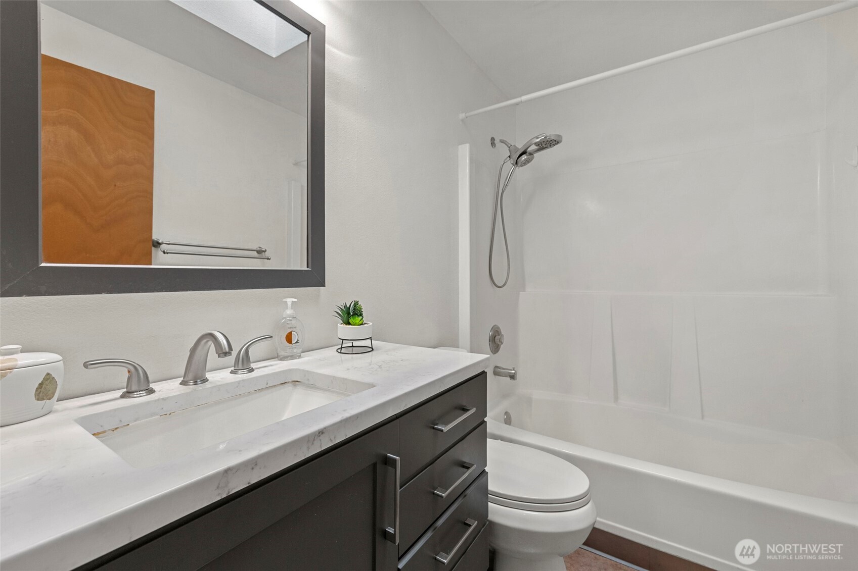 1251 Russell Drive Property Photo 22