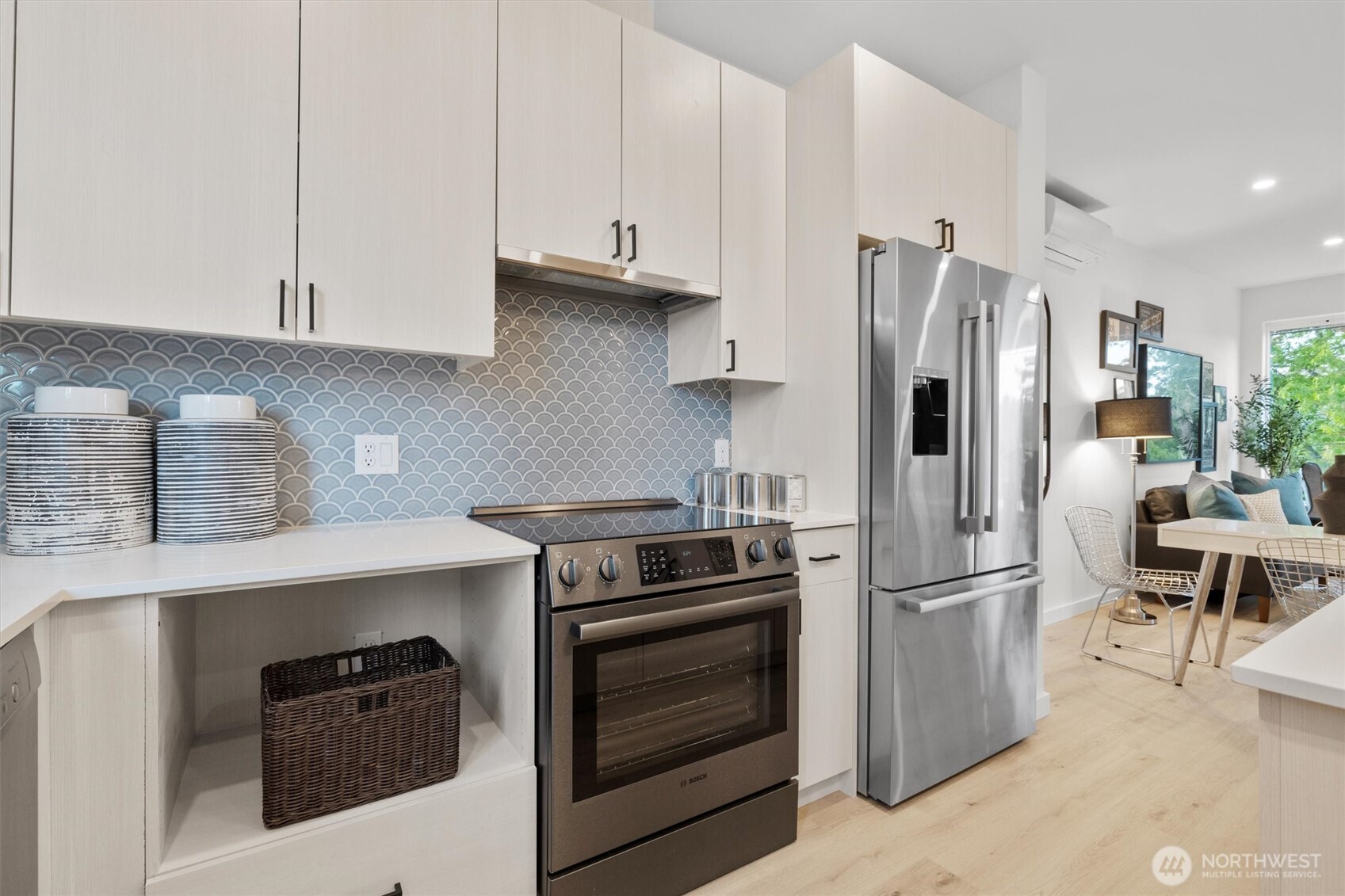 6602 Carleton Avenue B Property Photo 11