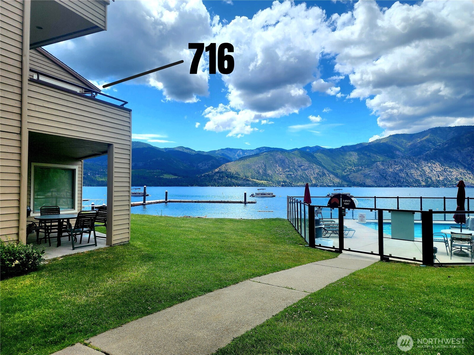 1 Lakeside 716-m Property Photo 3