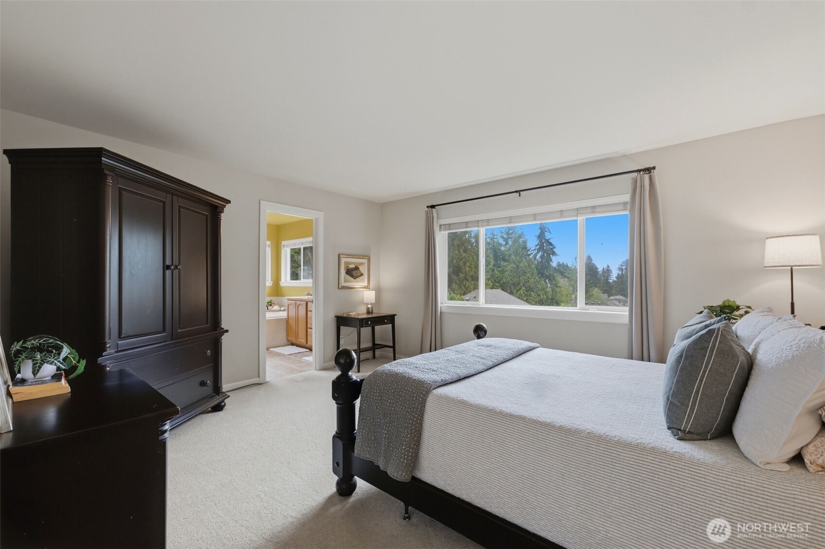 8400 Jeatran Place Property Photo 15