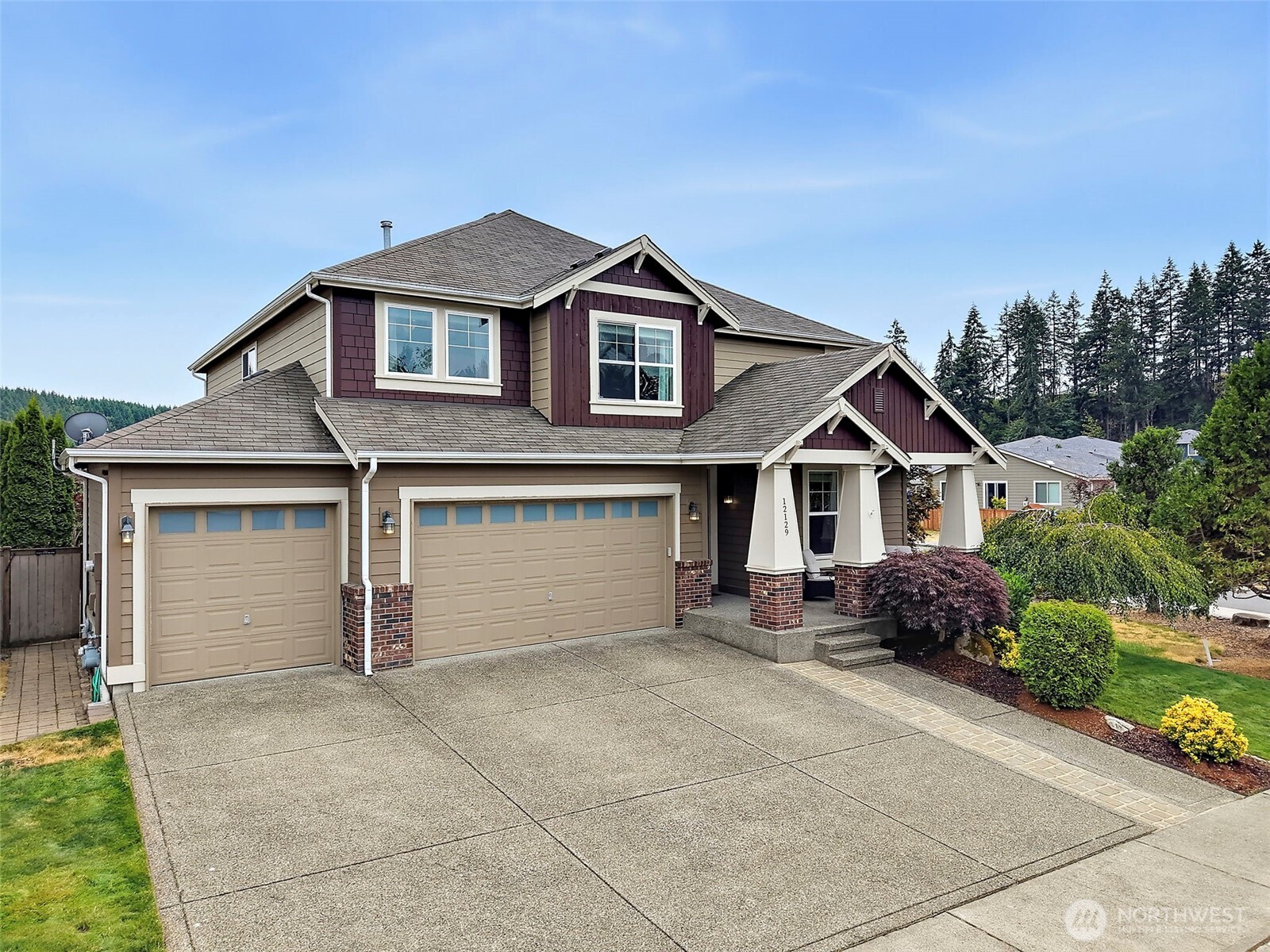12129 178th Avenue Property Photo 2