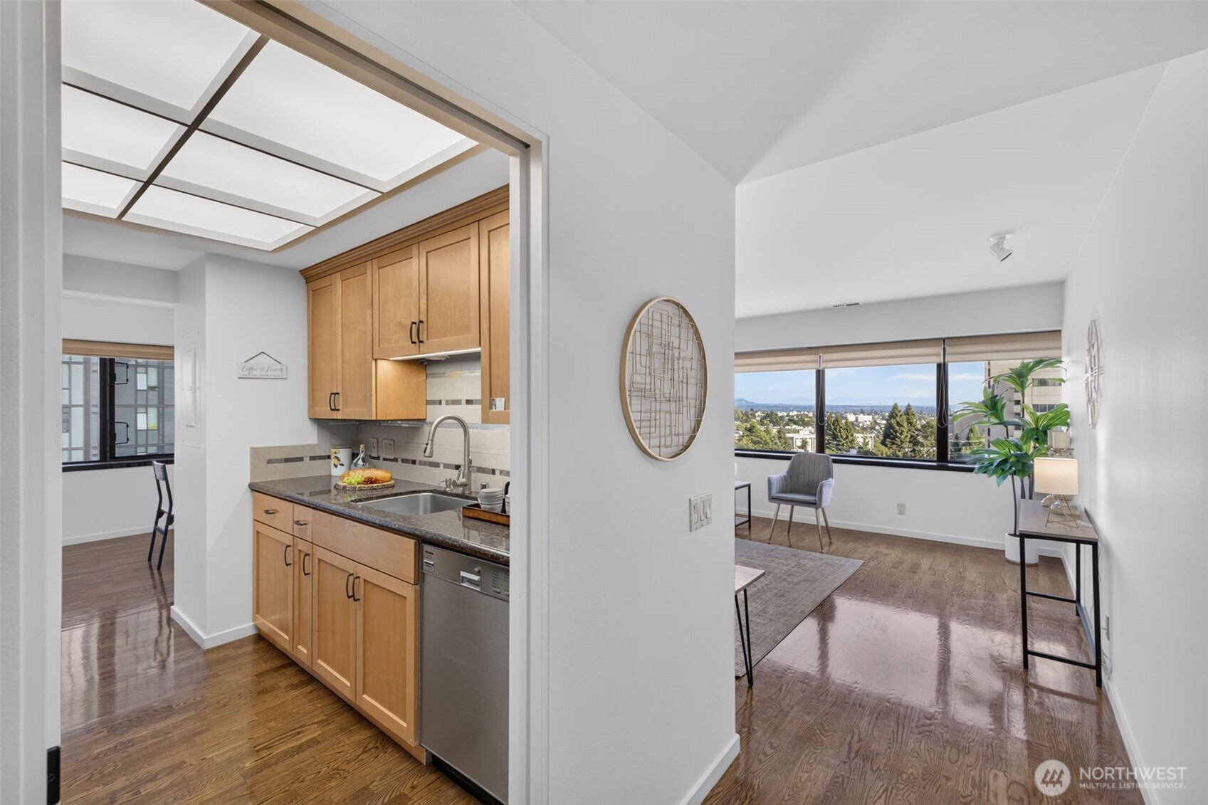 1301 Spring Street 11c Property Photo 4