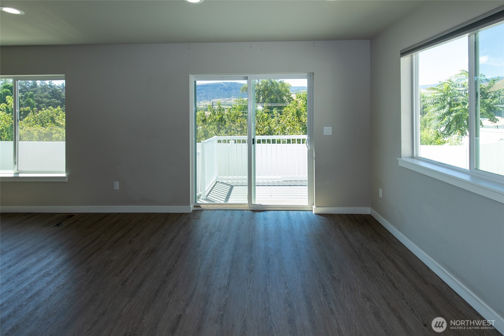 2362 Se Marlette Road Property Photo 7