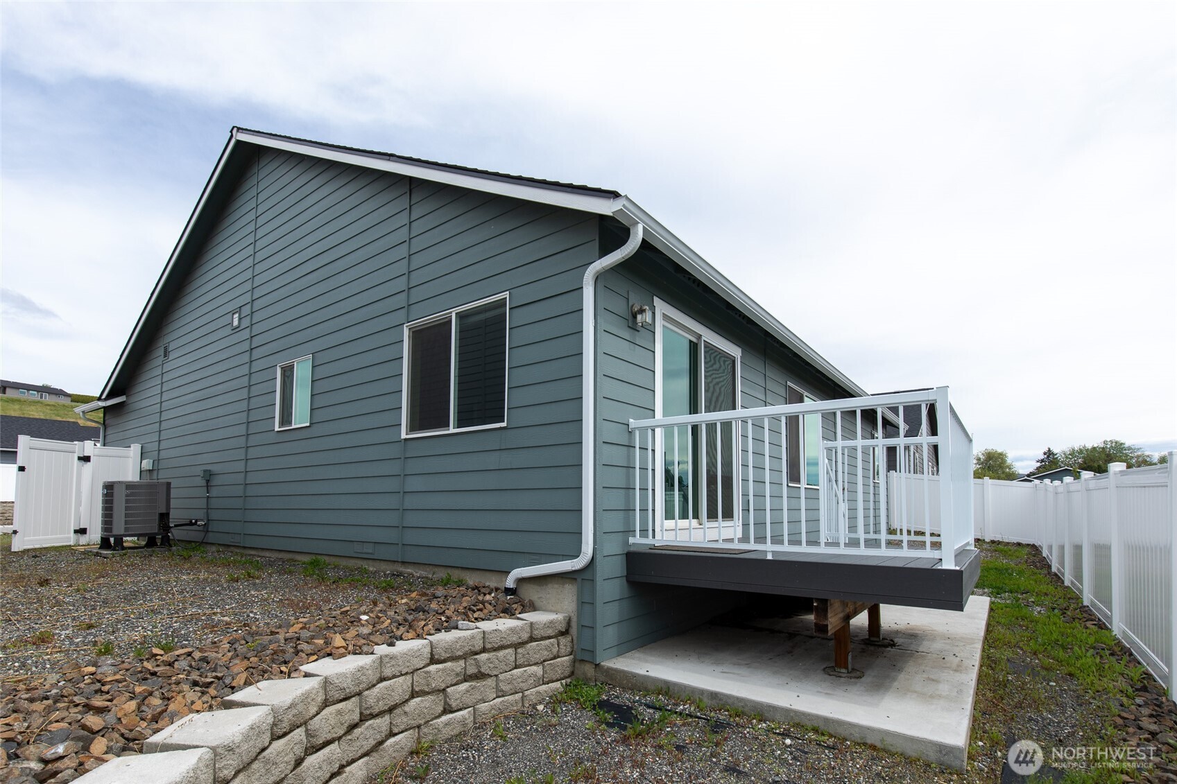 2362 Se Marlette Road Property Photo 13