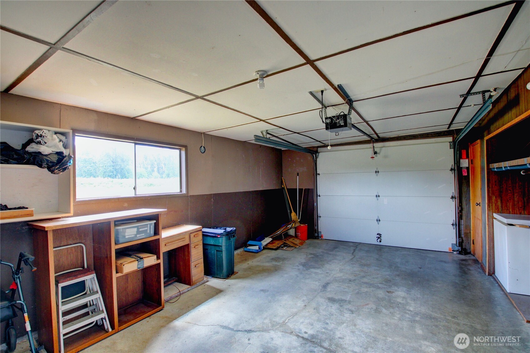 1907 Sparrs Lane Property Photo 35