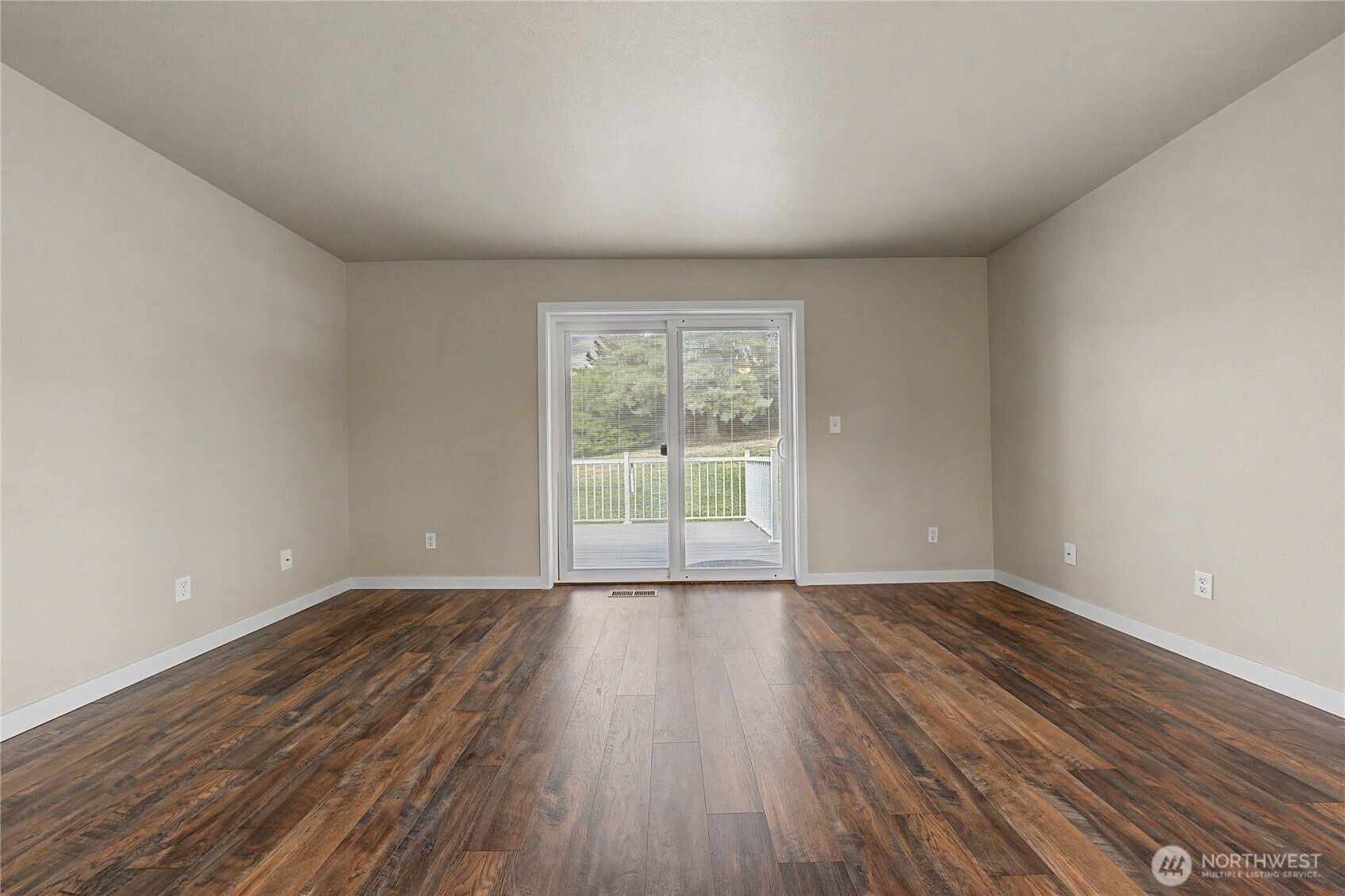 860 S Nancy Avenue Property Photo 11