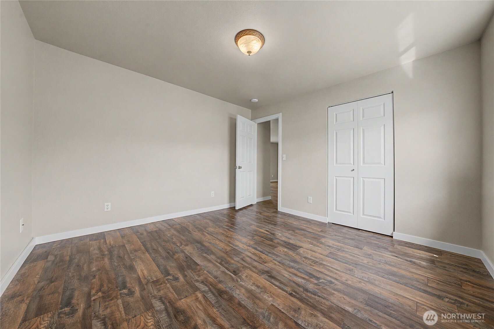 860 S Nancy Avenue Property Photo 14