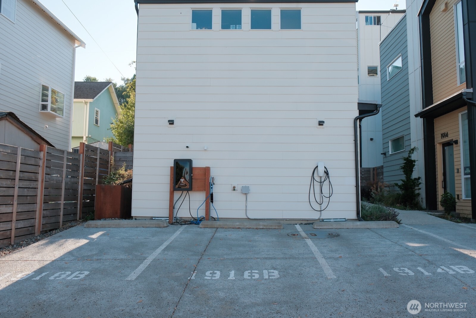 1916 18th Avenue B Property Photo 24