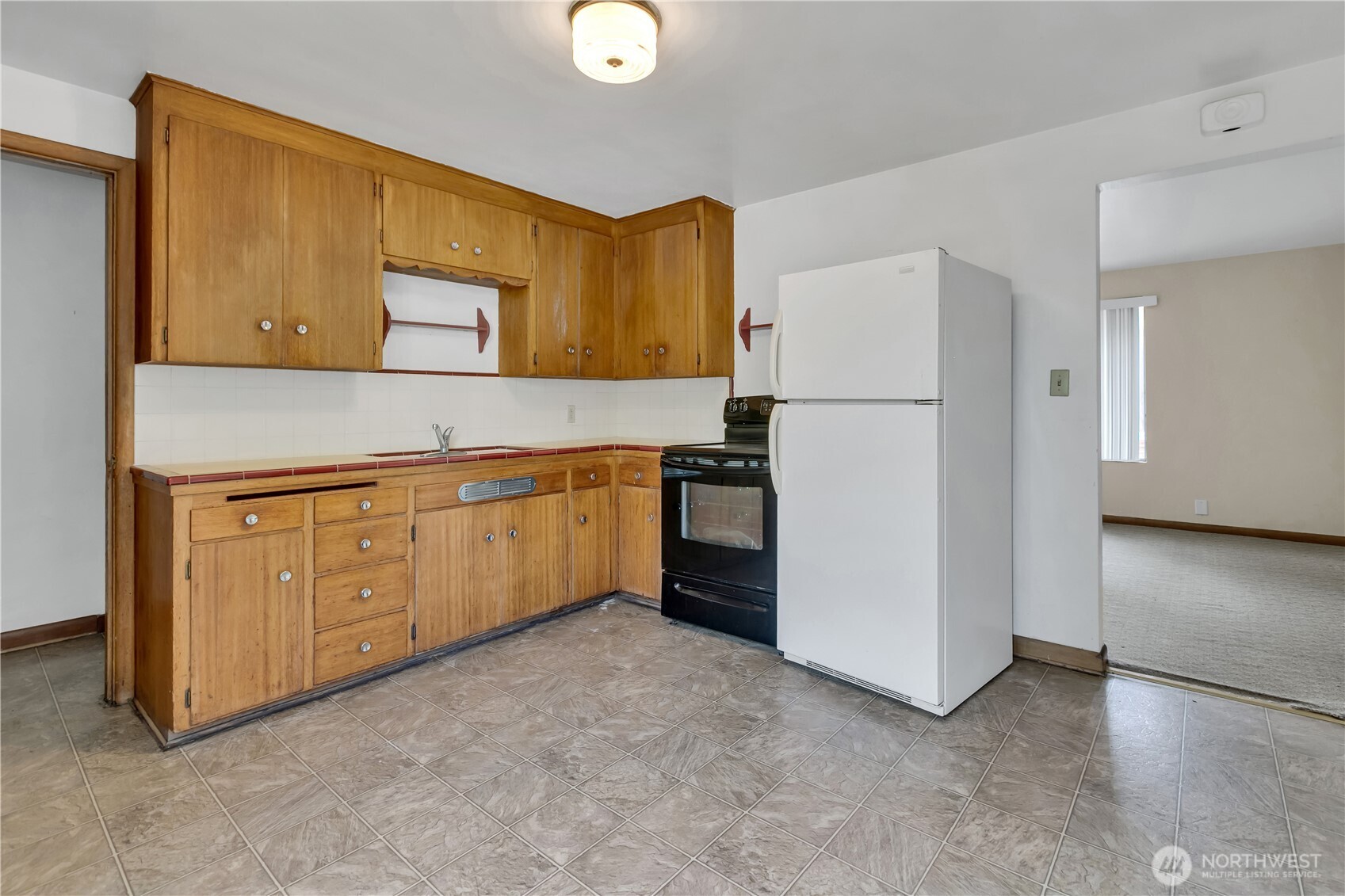 7418 Rainier Avenue Property Photo 7