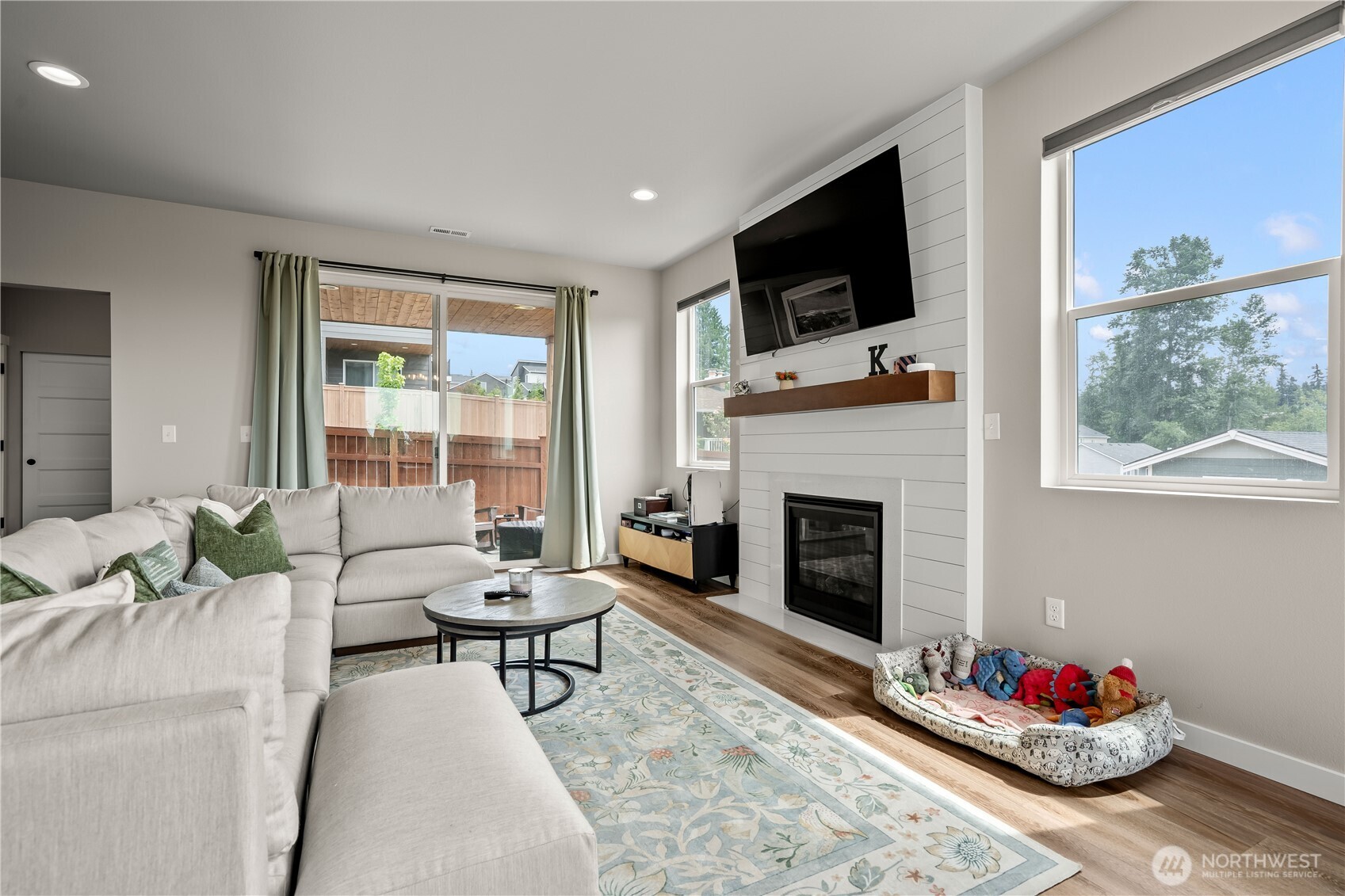 7026 61st Place Property Photo 11