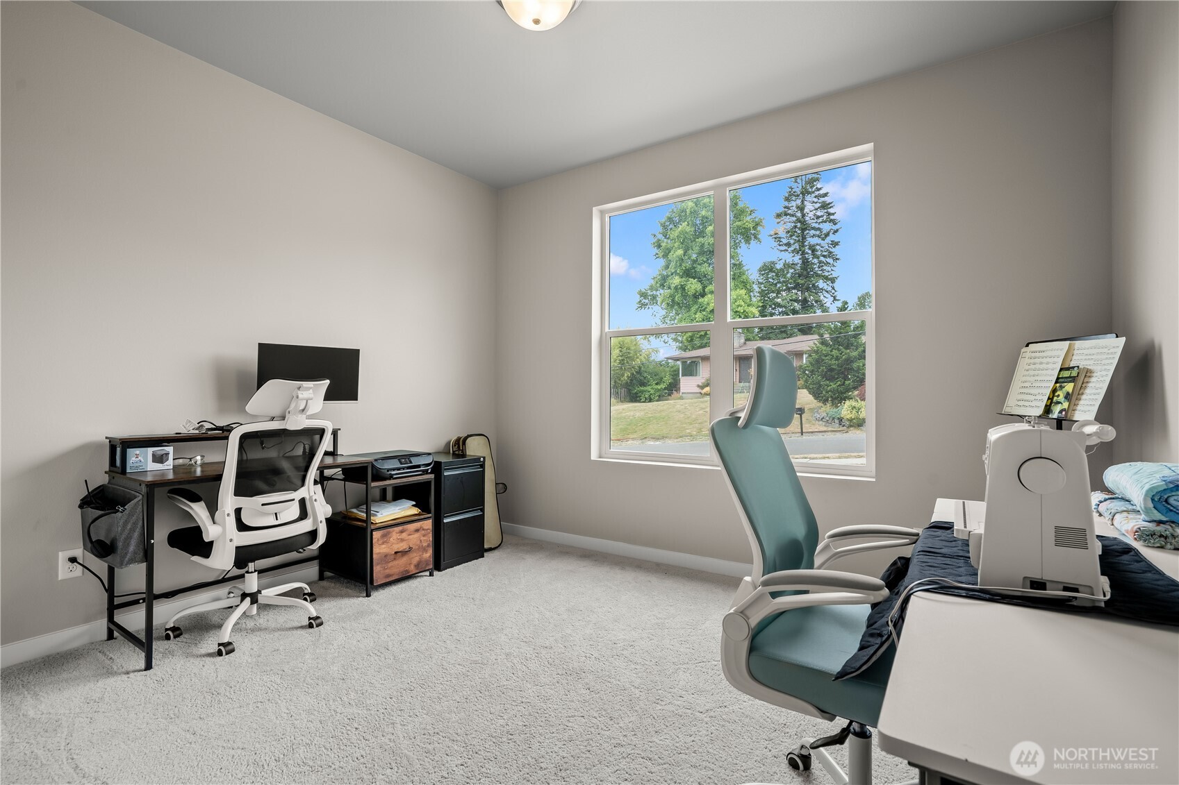 7026 61st Place Property Photo 32