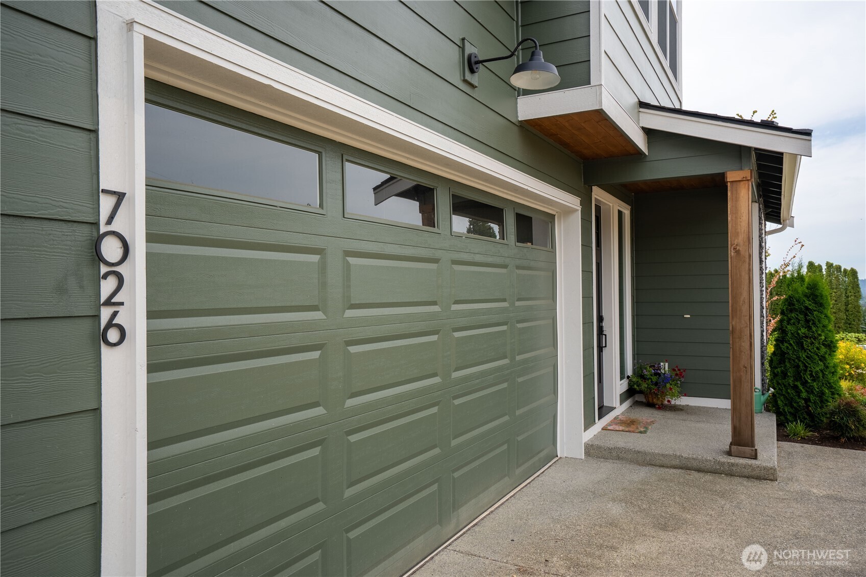 7026 61st Place Property Photo 37