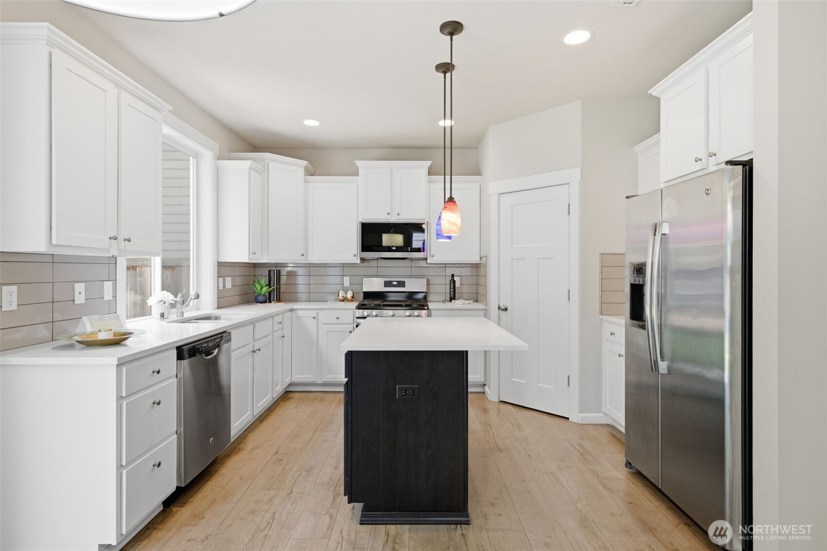 5023 Black Rock Loop Property Photo 17