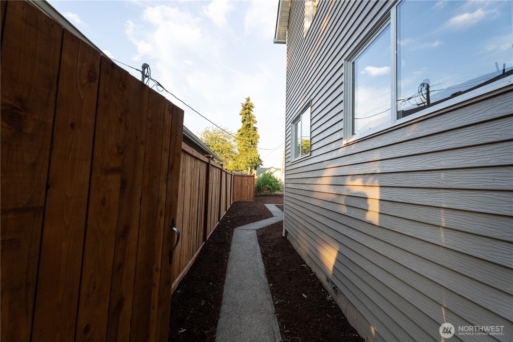 1024 H Street Property Photo 21