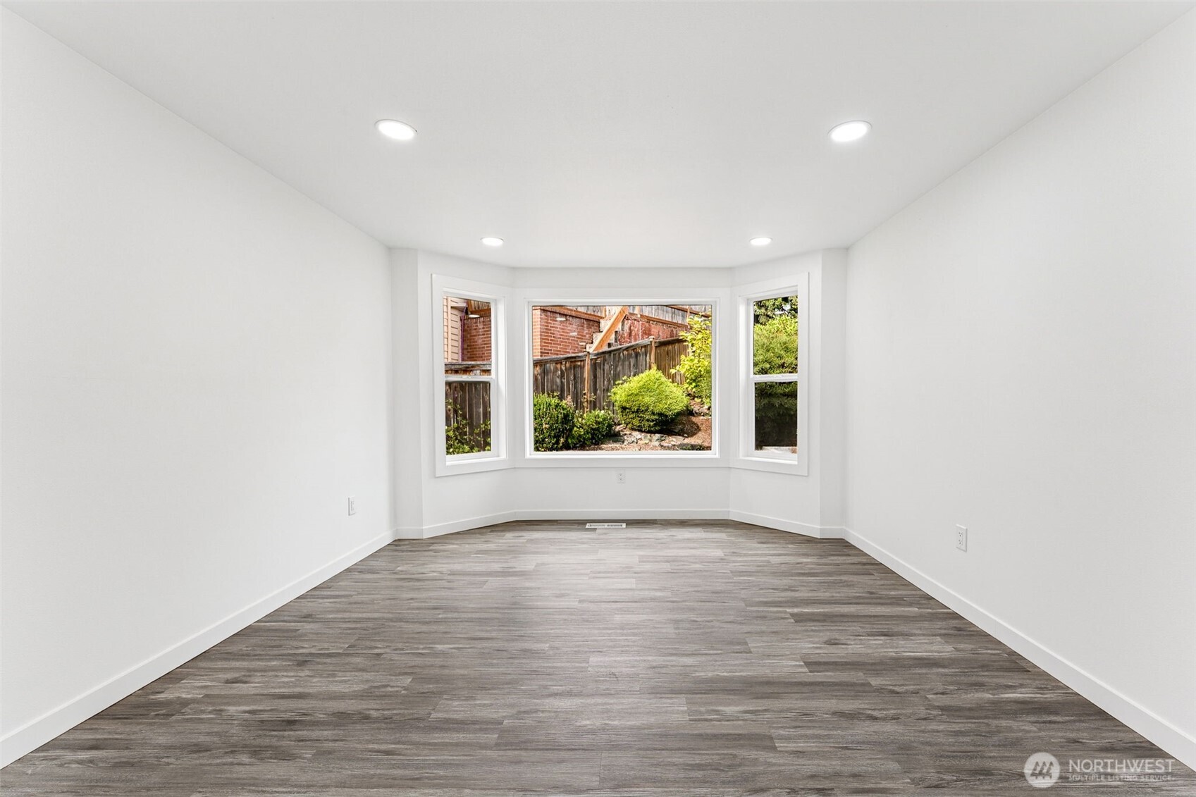 6201 53rd Street Ct Property Photo 10