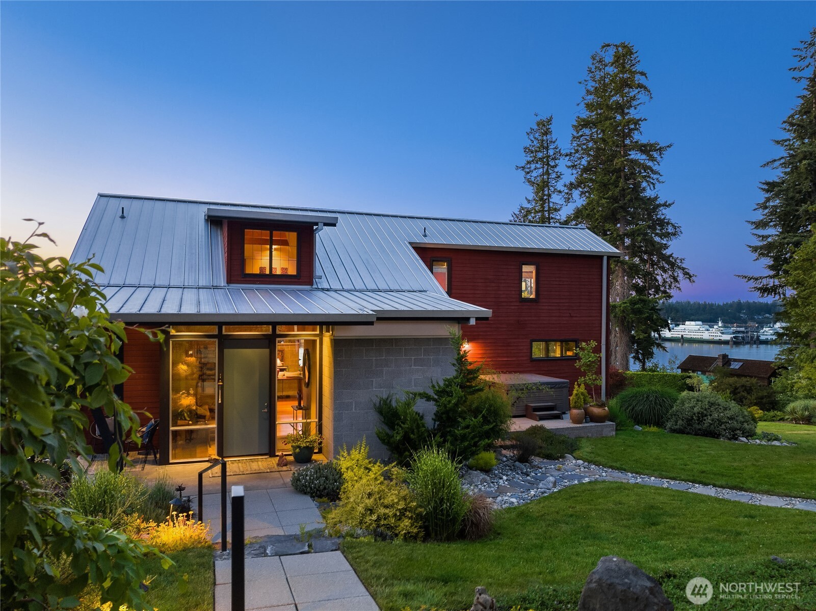 6017 Rose Loop Property Photo 4