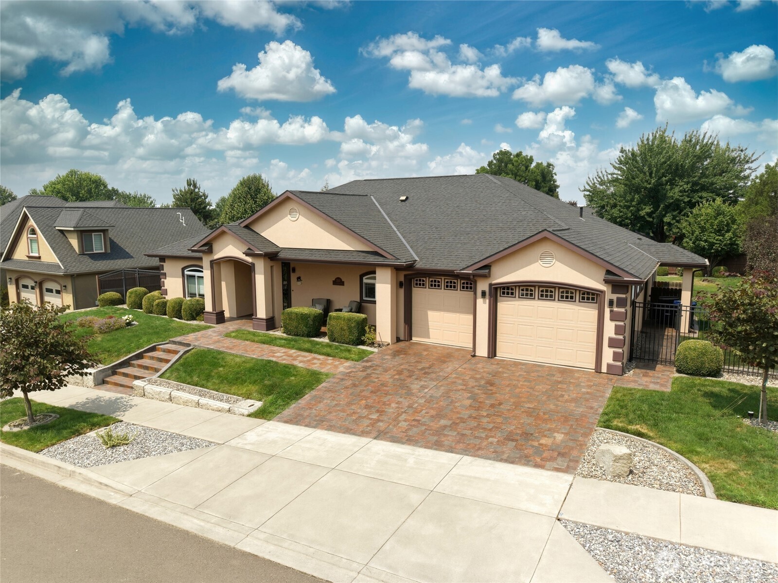 260 Coyote Ridge Drive Property Photo 3