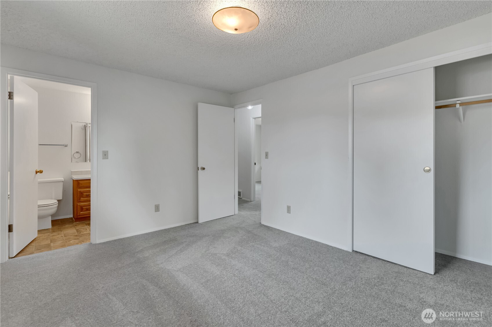10074 Se 213th Place Property Photo 13