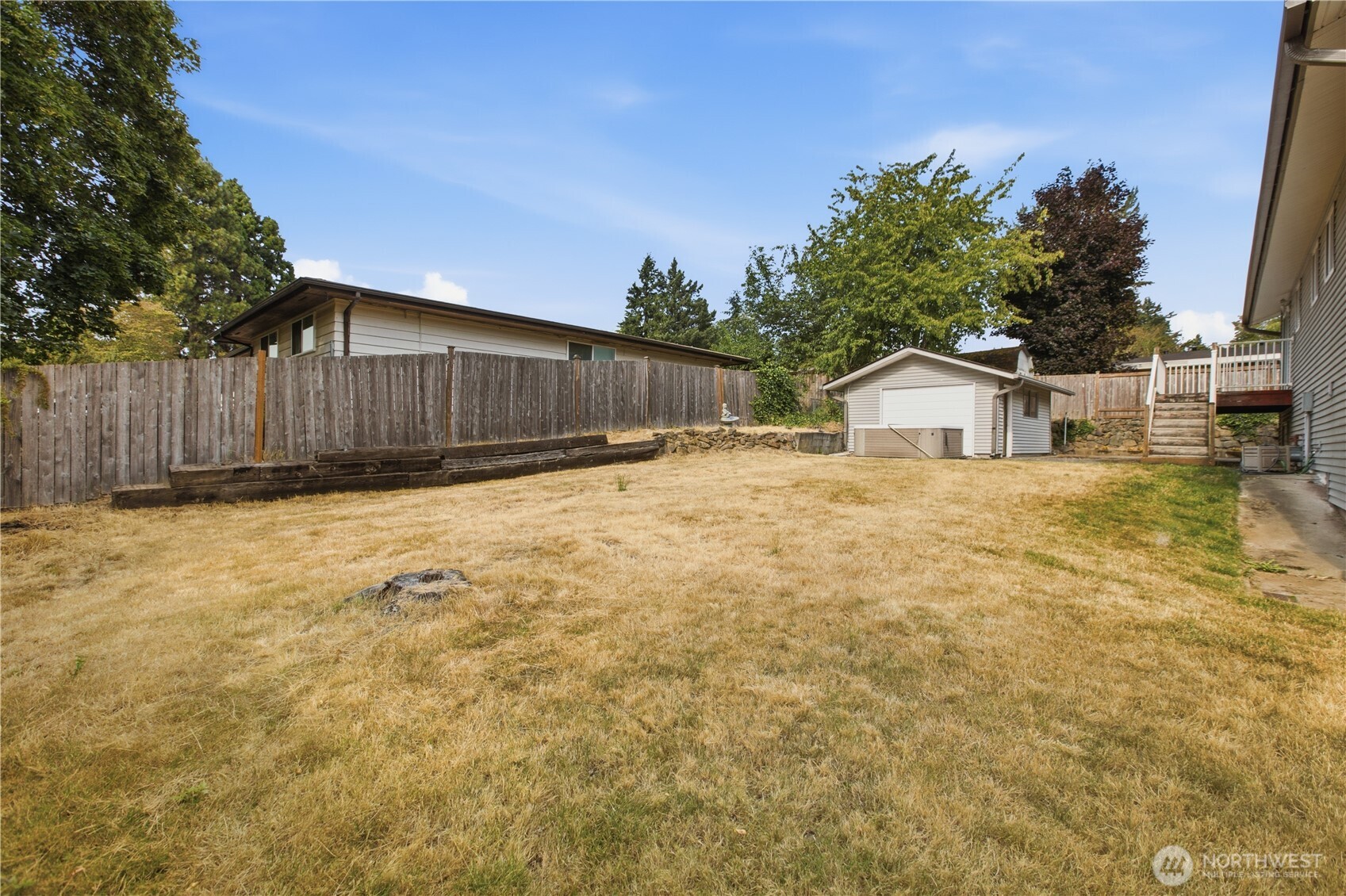 10074 Se 213th Place Property Photo 28
