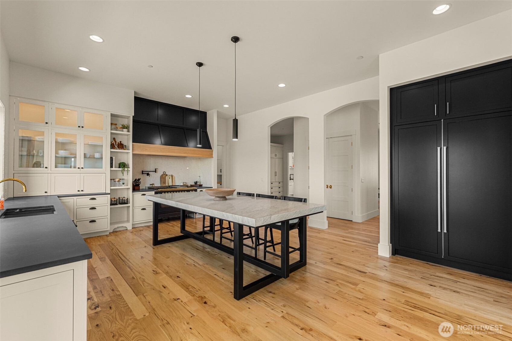 3900 Sky Crest Property Photo 12