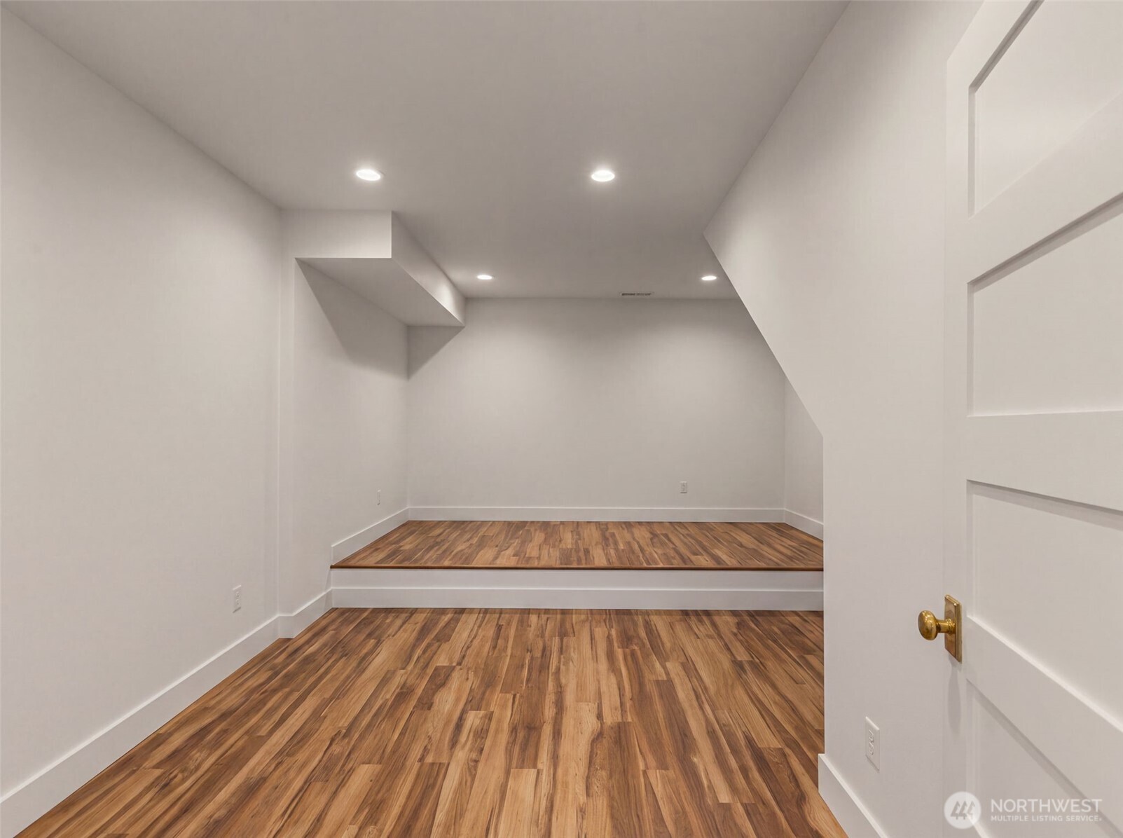 3900 Sky Crest Property Photo 37